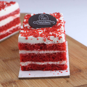 Red Velvet Pastry 2 Pieces